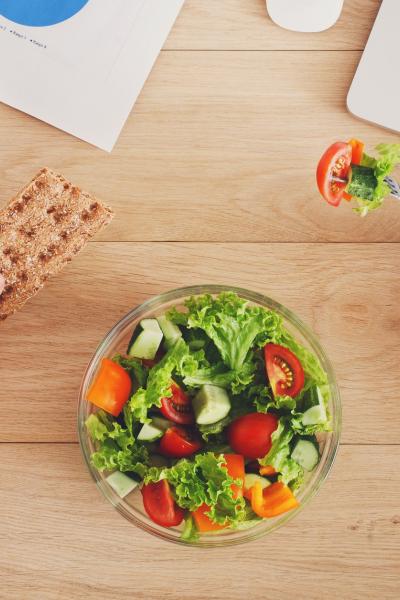 Mangiare sano per lavorare meglio! Mangiare sano per lavorare meglio!