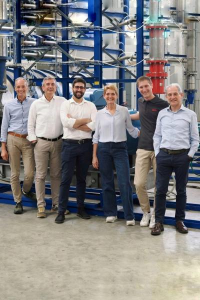 AZIENDE DI FAMIGLIA, IL MADE IN ITALY DI GENERAZIONE IN GENERAZIONE AZIENDE DI FAMIGLIA, IL MADE IN ITALY DI GENERAZIONE IN GENERAZIONE
