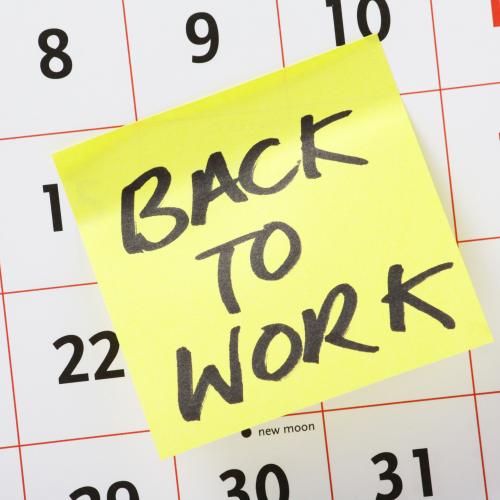 OPERAZIONE “BACK TO WORK”: DAL SOLE DELLE VACANZE ALLA PIOGGIA DELLE MAIL ARRETRATE